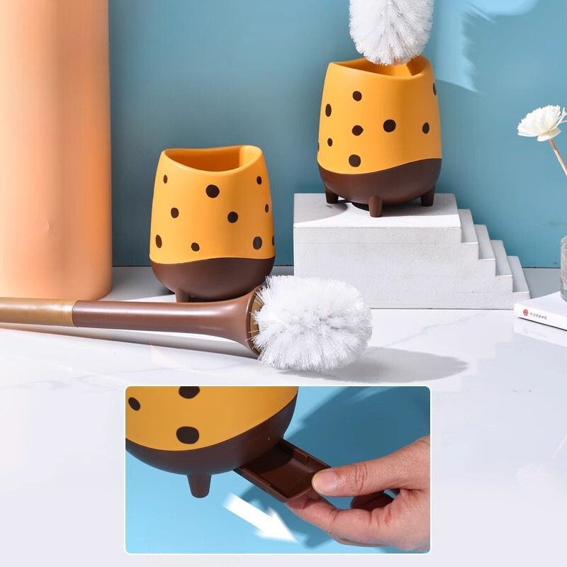 Giraffe Guardian Toilet Brush Set