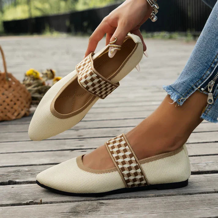 Carolina Woven Flats